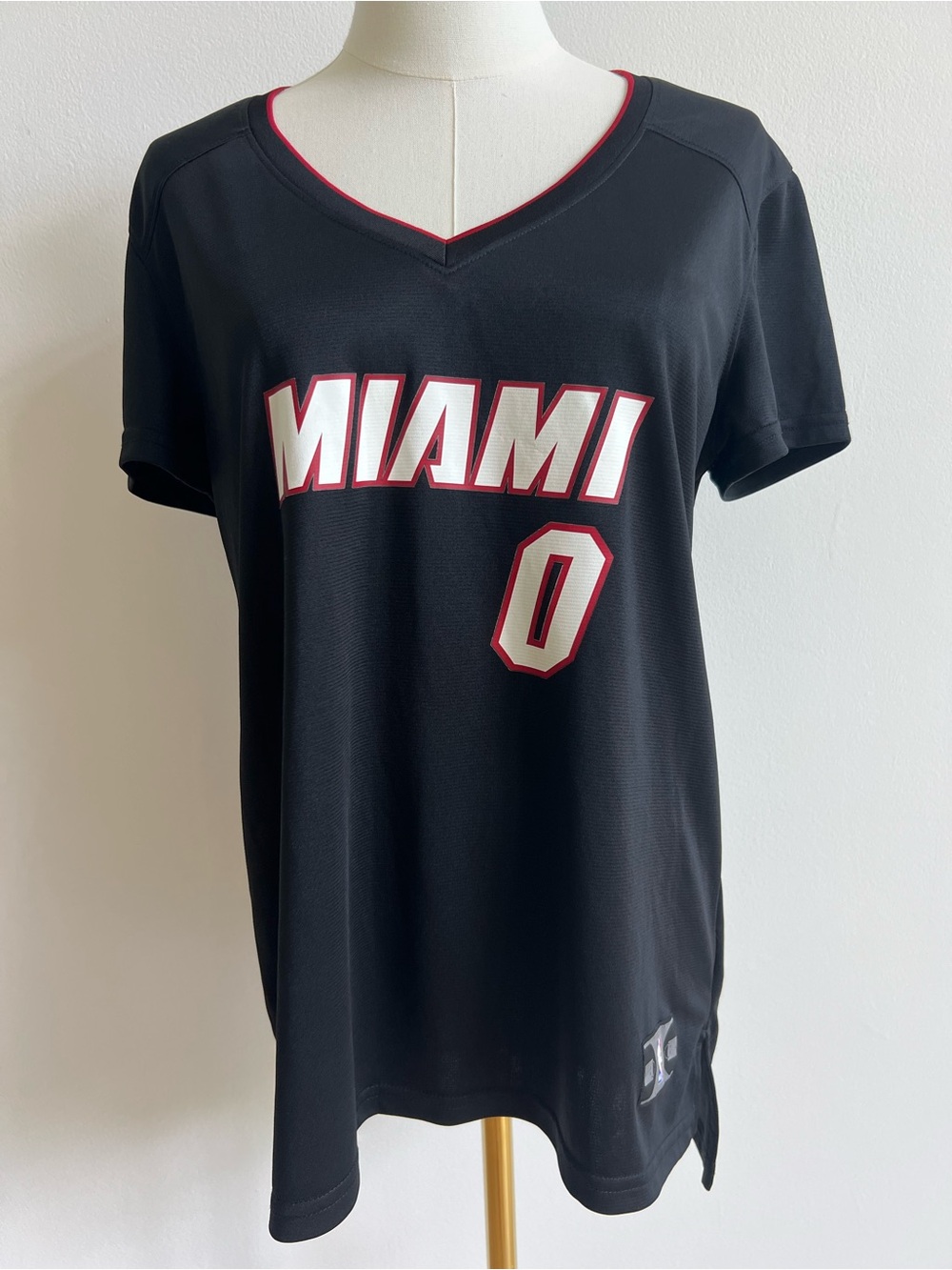 Share Miami Heat Meyers Leonard #0 Fanatics Women’s M Black NBA Jersey Fast Brea